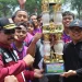 Foto bersama usai MTsN 2 Malang raih juara 1 dalam liga pelajar antar SMP-MTs se Kabupaten Malang Piala Bupati Cup tahun 2023.