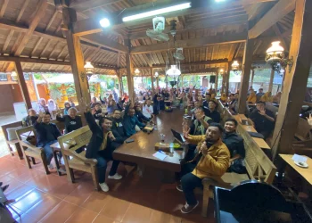 Para peserta Scale Up Summit 2023 dan Malang Entrepreneur Day 2023.