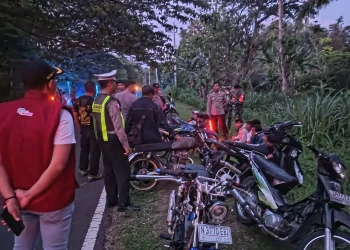 Polisi amankan tujuh sepeda motor yang digunakan untuk balap liar di JLS.