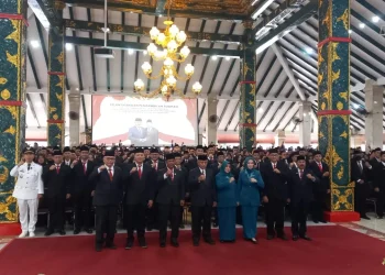 Foto bersama usai pelantikan dan pengambilan sumpah jabatan ASN Pemkab Malang.