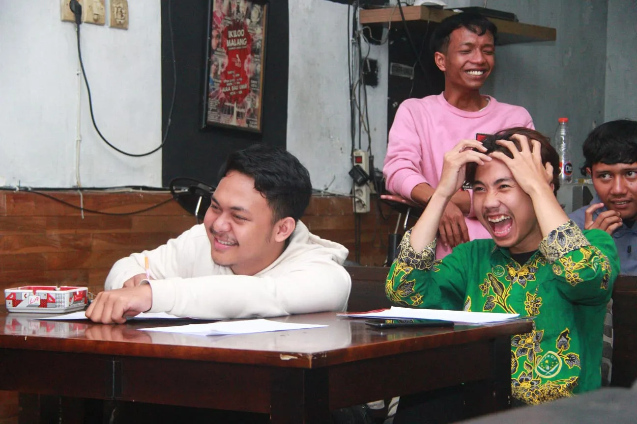 Dua dewan juri di acara STMJ tampak menikmati.