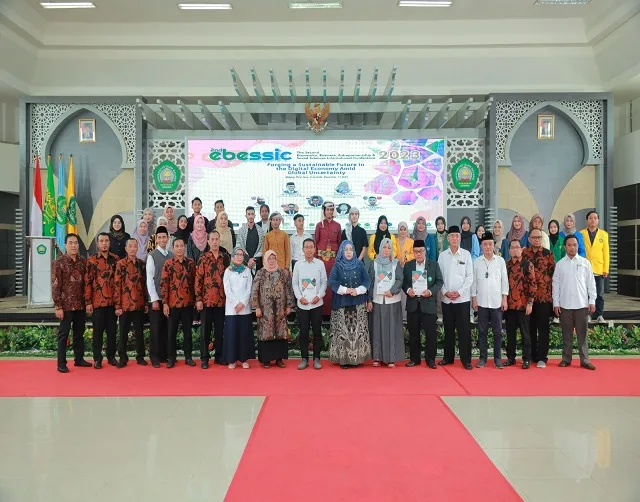 Peserta konferensi internasional 2nd EBESSIC 2023 di Unisma.