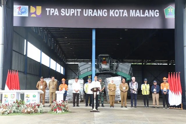 Pj Wali Kota Malang dampingi peresmian TPA Supit Urang oleh Presiden Joko Widodo.