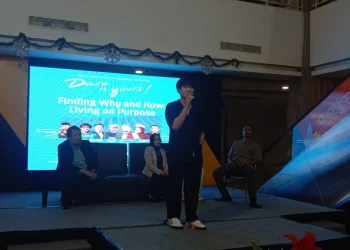 Talkshow Dare is Yours Finding Why and How Living on Purpose di Surabaya Jumat (29/12/2023).
