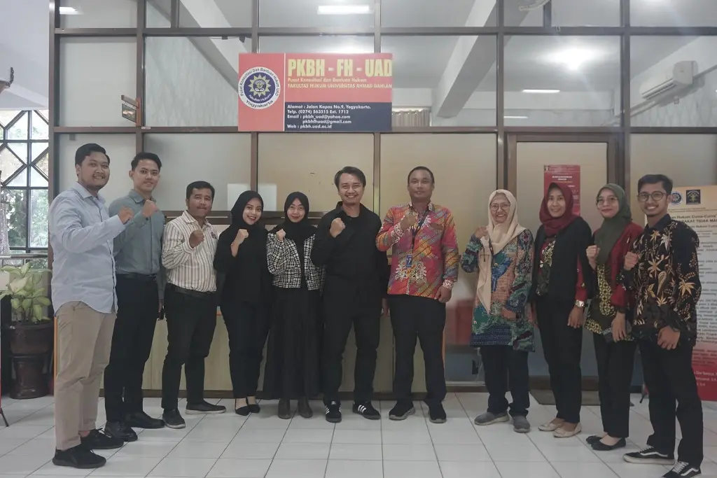 LKPH UMM melakukan benchmarking ke PKBH UAD) dalam peningkatan kinerja bantuan hukum.