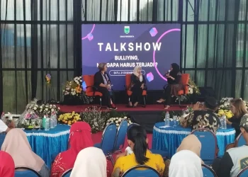 Suasana diskusi bertajuk ''Bullying : Mengapa Harus Terjadi?' yang digelar Dinas Pariwisata Kota Batu di Museum HAM Kota Batu, Kamis (21/12/2023).