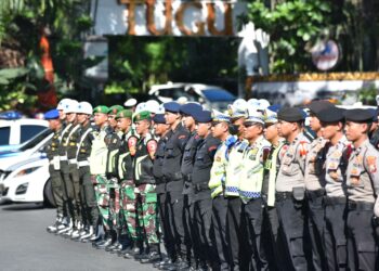 Personel gabungan yang disiagakan untuk menyambut Nataru di Kota Malang.