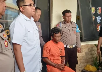 Perempuan di Pakis disiram air keras mantan suaminya