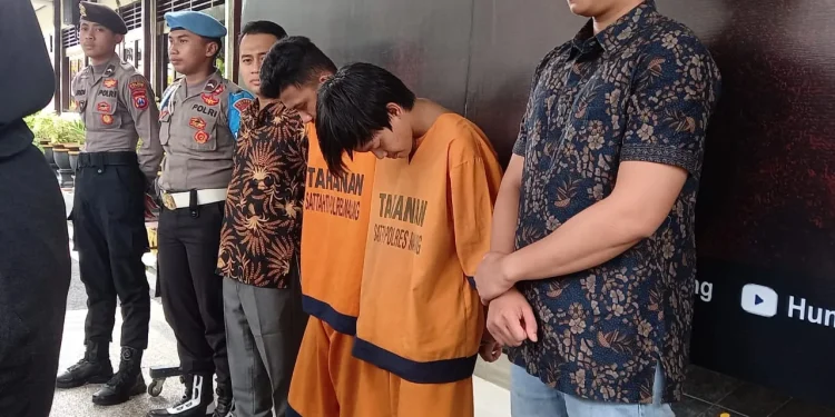 2 Pria tega suruh istrinya jalani Prostitusi Online