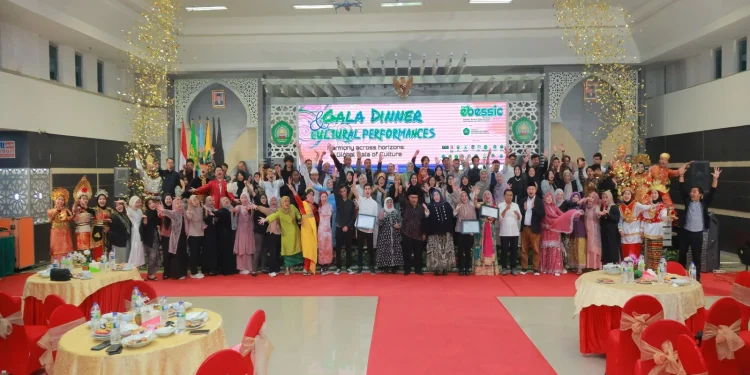 Galadinner & Culture Performance FEB Unisma