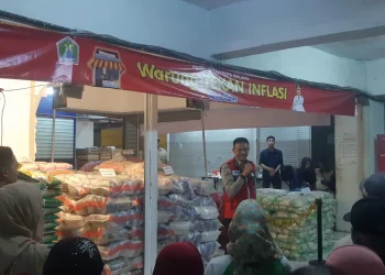 warung tekan inflasi,Pemkot Malang,selama nataru - Sediakan Sembako Murah, Pemkot Malang Dirikan 'Warung Tekan Inflasi' di 3 Pasar Selama Nataru