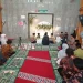 Para peserta didik SMKN 2 Kota Malang tengah mempraktikkan pembelajaran merdeka belajar pendidikan agama Islam.