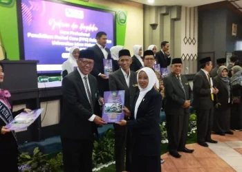 Yudisium dan Pengukuhan Guru Profesional Pendidikan Profesi Guru (PPG) Dalam Jabatan tahun pertama FKIP Unisma.