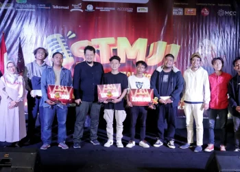 Pemenang lomba Stand Up Comedy Malang Jeh