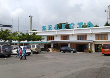 Okupansi hotel di Kota Batu. Hotel Selecta di Kota Batu, Jawa Timur menjadi salah satu hotel yang menuai okupansi tinggi jelang momen Tahun Baru 2024.