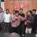 Salah satu peserta STMJ saat tampil di Toeman Coffe.