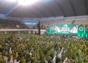 Suasana Harlah Muslimat NU ke-78 di GOR Ken Arok Kota Malang.