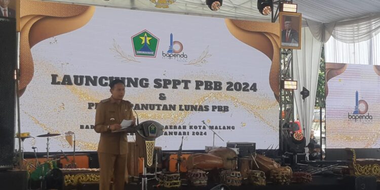 Pj Wali Kota Malang, Wahyu Hidayat. Pemkot Malang dalam Launching SPPT PBB 2024.