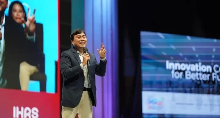 Salman Subakat bicara soal motivasi dan pentingnya kontrol diri kepada peserta program beasiswa INOVASIA