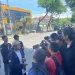 Aliansi Mahasiswa Indonesia Bersatu menggelar aksi di perempatan Dieng Kota Malang.