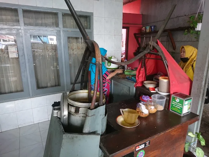 Soto Daging Rahayu.