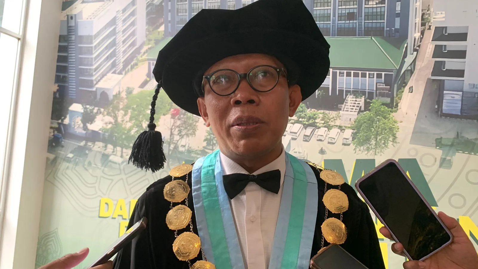 Rektor Unisma