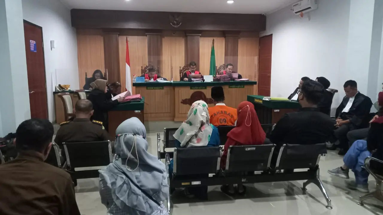 Suasana persidangan