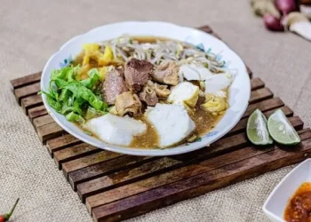 tahu campur