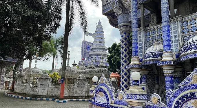 Wisata Religi