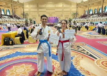 Dua siswa SMKN 1 Turen raih prestasi membanggakan di International Karate Championship Unesa Rektor Cup 2023.