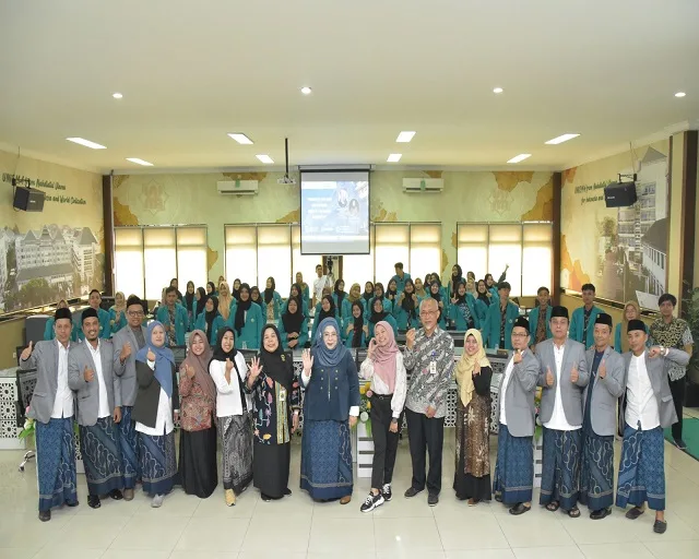 Foto bersama di acara embelakan dan pelatihan bagi relawan pajak Bach VI tahun 2024 oleh FEB UNISMA.
