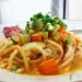 Mi Gomak, makanan khas Batak saat disajikan.
