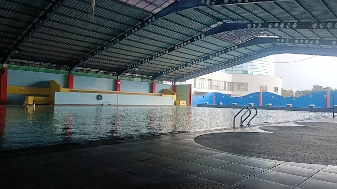 Kolam Renang Stadion Gajayana