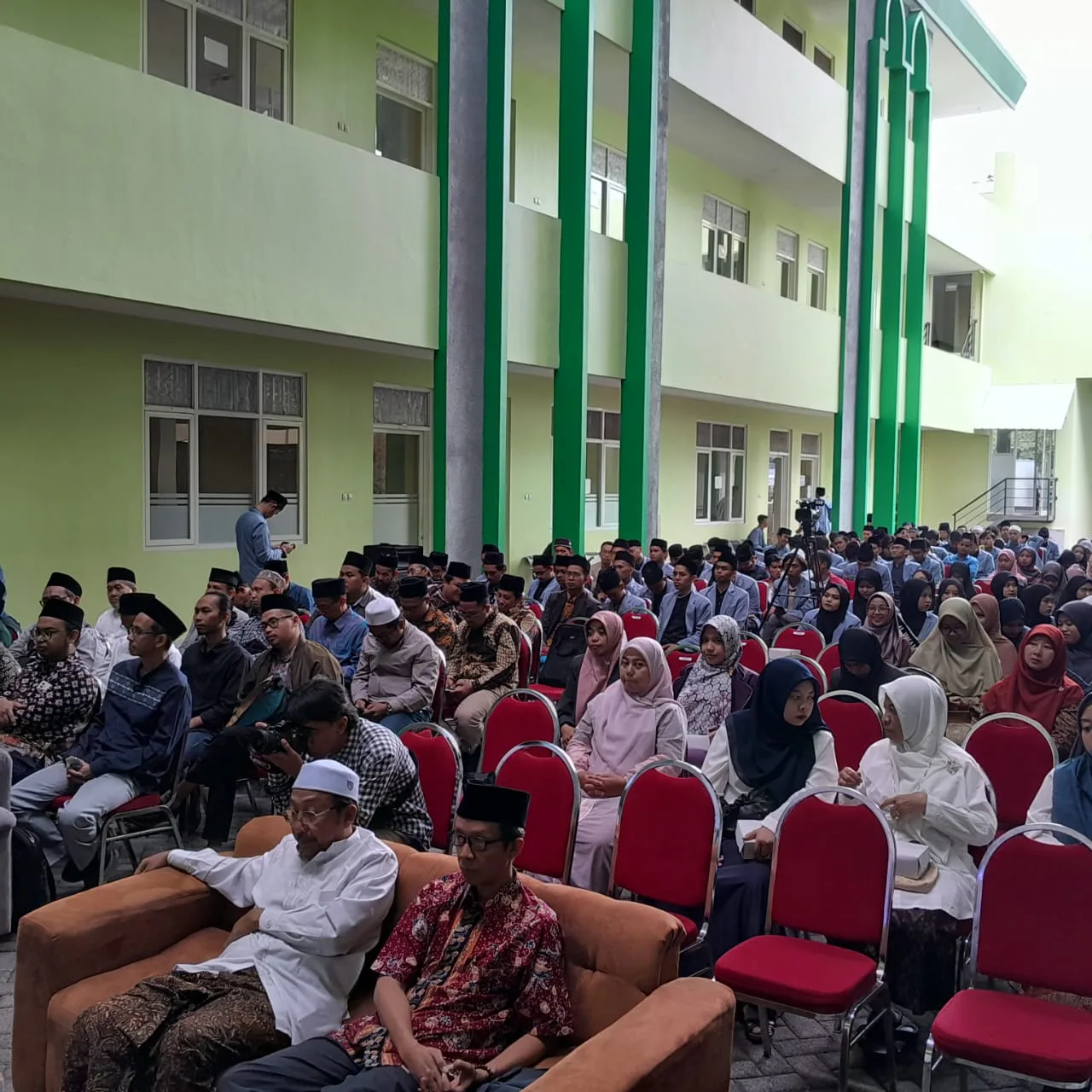 Suasana pembukaan Coaching Expert di STAIMA Al Hikam Malang. 
