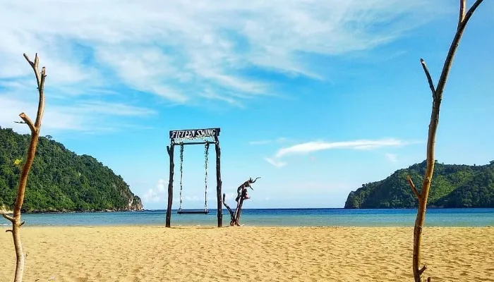 Pantai Sipelot