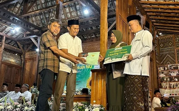 Rumah Sedekah NU menggelar Harlah ke-3 dengan membagikan santunan untuk anak yatim. Foto/dok for TM