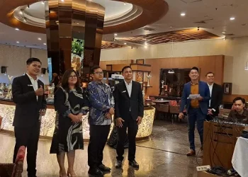 Potret salah satu couple pemenang undian Atria Wedding Season 2023.