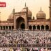 Amalan doa setelah Salat Subuh yang diyakini akan membuka pintu rezeki semakin lebar jika rutin diamalkan /Foto: pexels.com/Chattrapal Shitij Singh