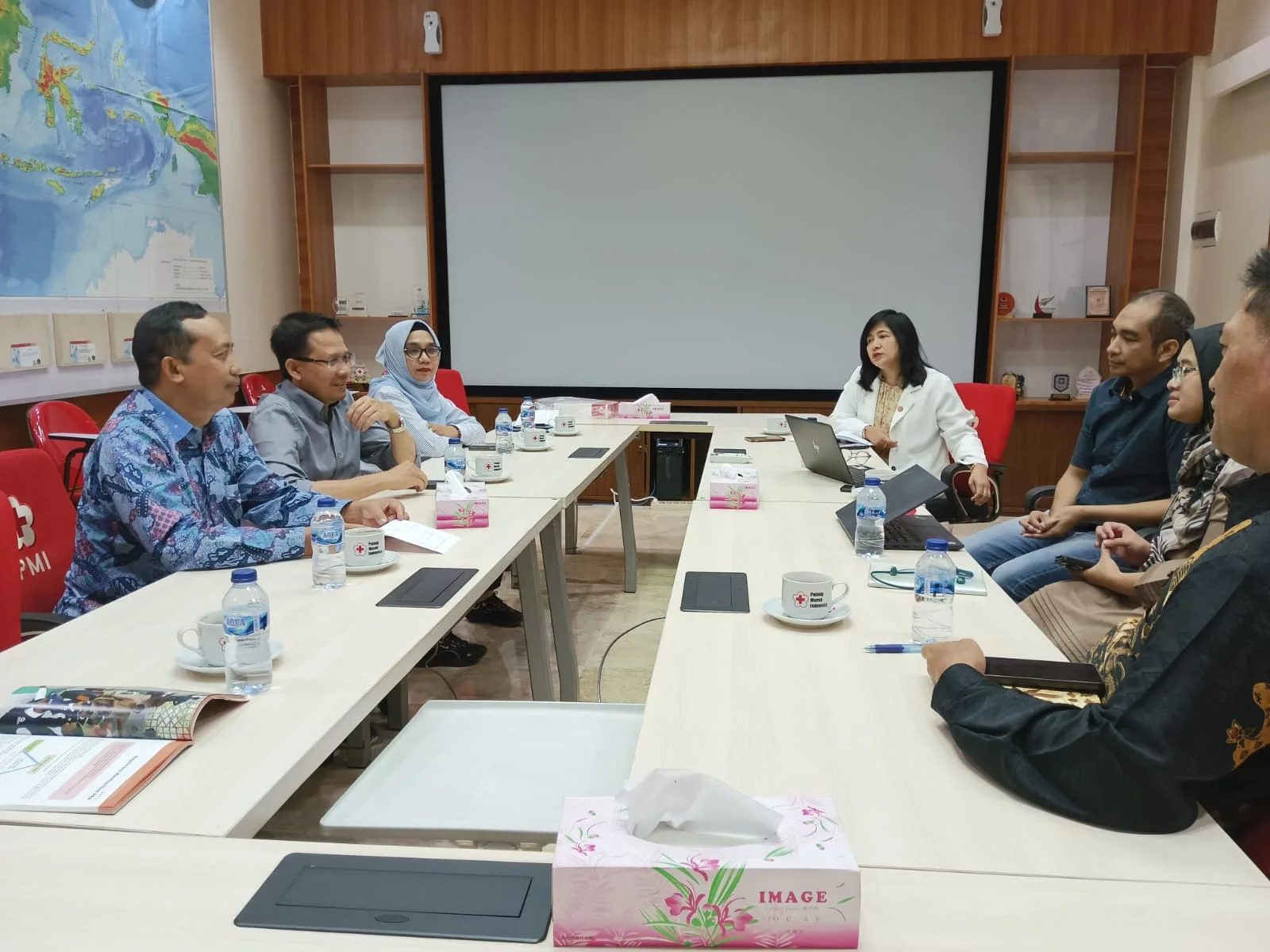 Suasana pertemuan antara perwakilan UMM dengan perwakilan PMI Pusat. Foto/dok for TM