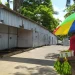 Kondisi area bekas bangunan pasar relokasi di Stadion Brantas yang sempat mangkrak, kini akan segera dilelang.