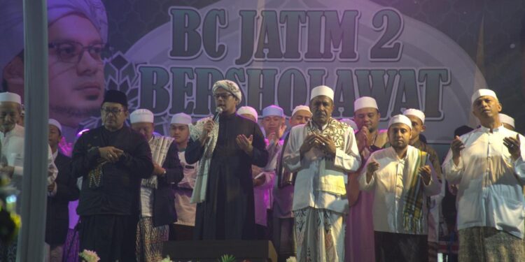 Kanwil DJBC Jawa Timur II menggelar acara selawat dengan tema Gemah Ripah Loh Jinawi sebagai bentuk syukur menjaga persatuan dan kesatuan bangsa