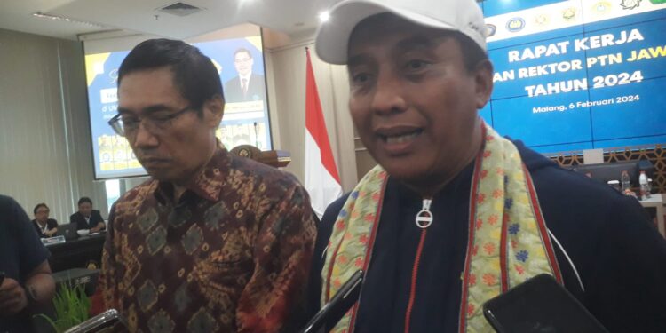 Ketua Paguyuban Rektor PTN Jatim, Prof Nurhasan.