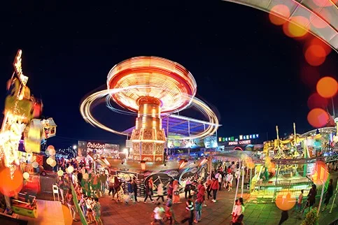 Batu Night Spectacular, salah satu destinasi wisata romantis di Malang cocok untuk Hari Valentine.