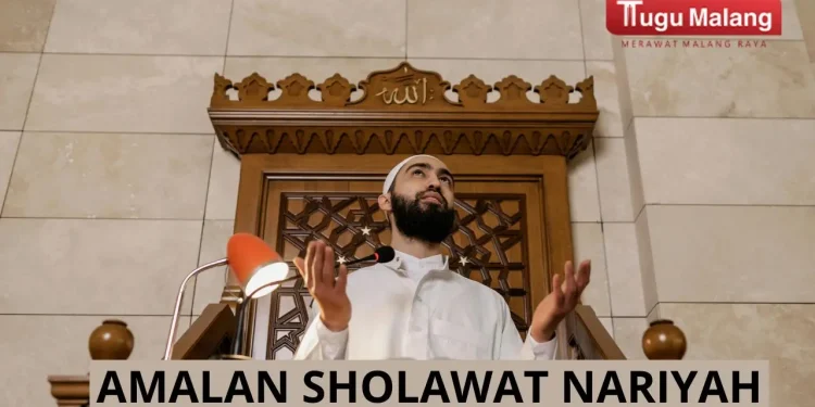 Amalan Selawat Nariyah bacaan lengkap, arti, sejarah, dan keutamaannya sebagai amalalan bagi umat Islam /Foto: pexels.com/Alena Darmel