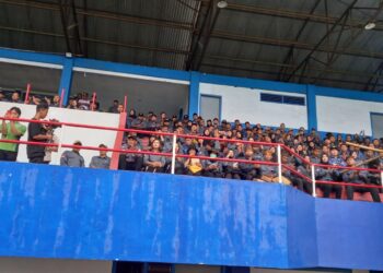 Panwascam, pengawas desa/kelurahan, dan kasek di Kabupaten Malang mengikuti Apel Siaga Pengawasan Masa Tenang Pemilu 2024 oleh Bawaslu Kabupaten Malang.