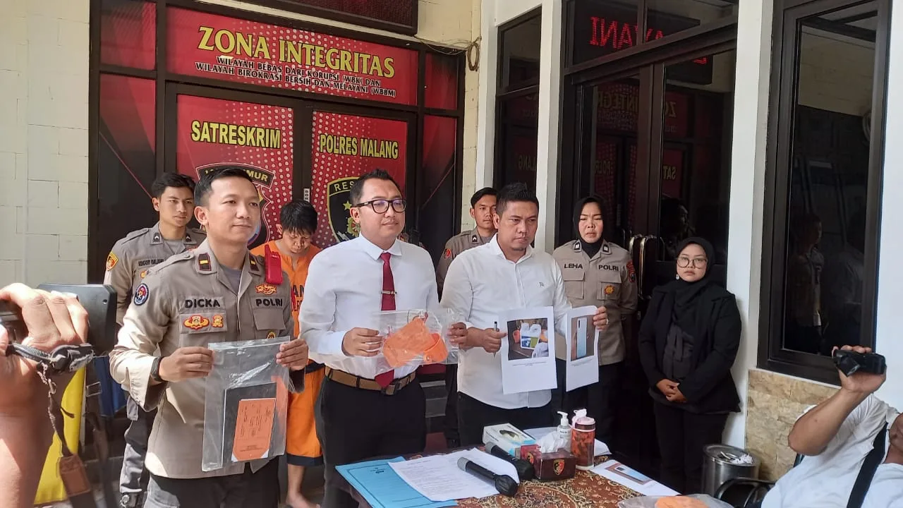 Paksa istri minum pembersih lantai