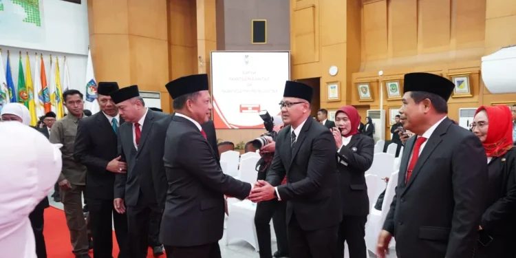Pj Wali Kota Batu Aries Agung Paewai menyambut momen pelantikan Pj Gubernur Adhy Karyono di Jakarta, Jumat (16/2/2024). Foto: Prokopim KWB