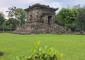 candi badut