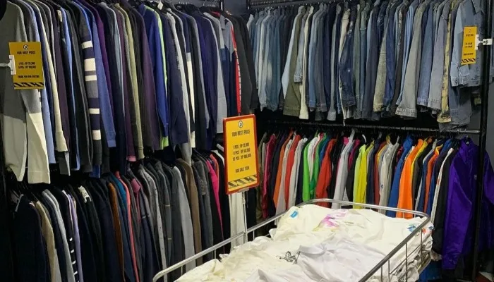 Thrifting shop