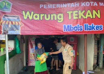 warung tekan inflasi menyediakan stok sembako murah